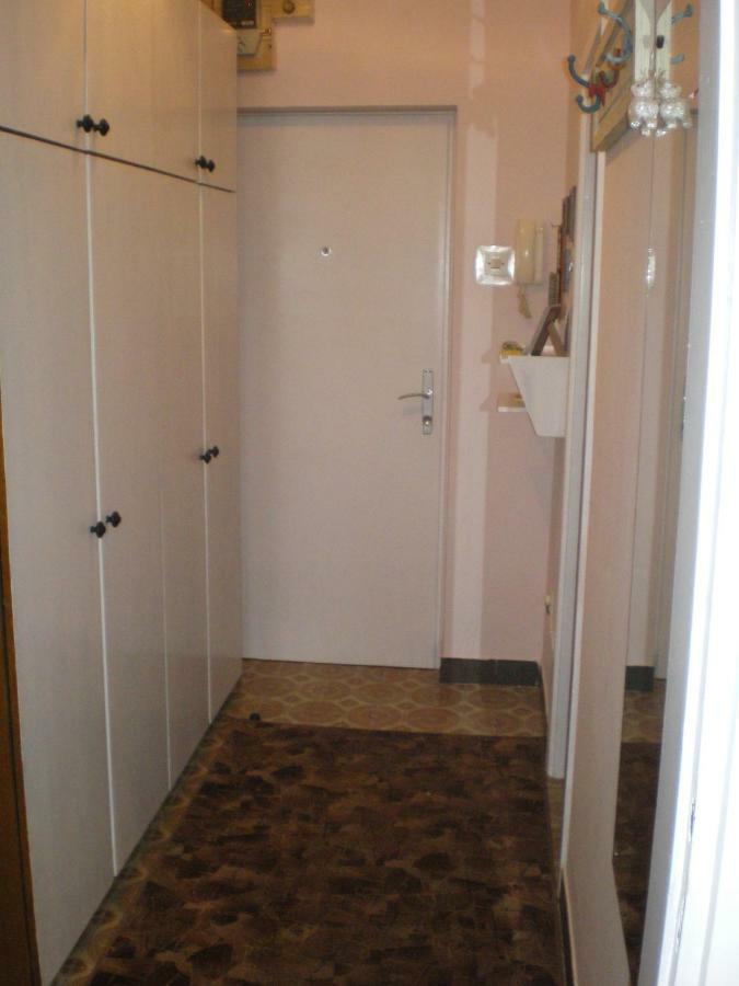 Apartment Nadia Lovran Exteriör bild