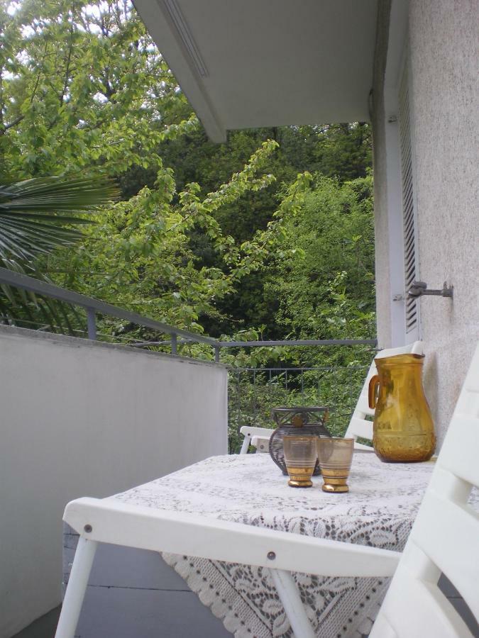 Apartment Nadia Lovran Exteriör bild